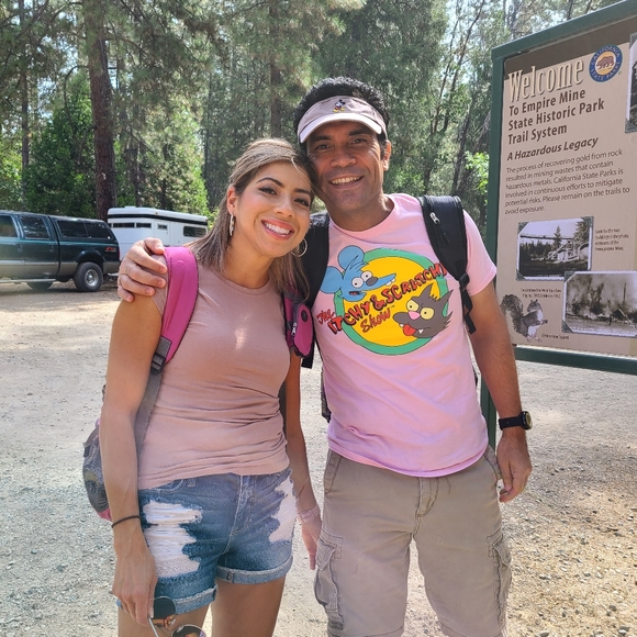 Meet your Posher, Stephanie - Picture 10 of 11